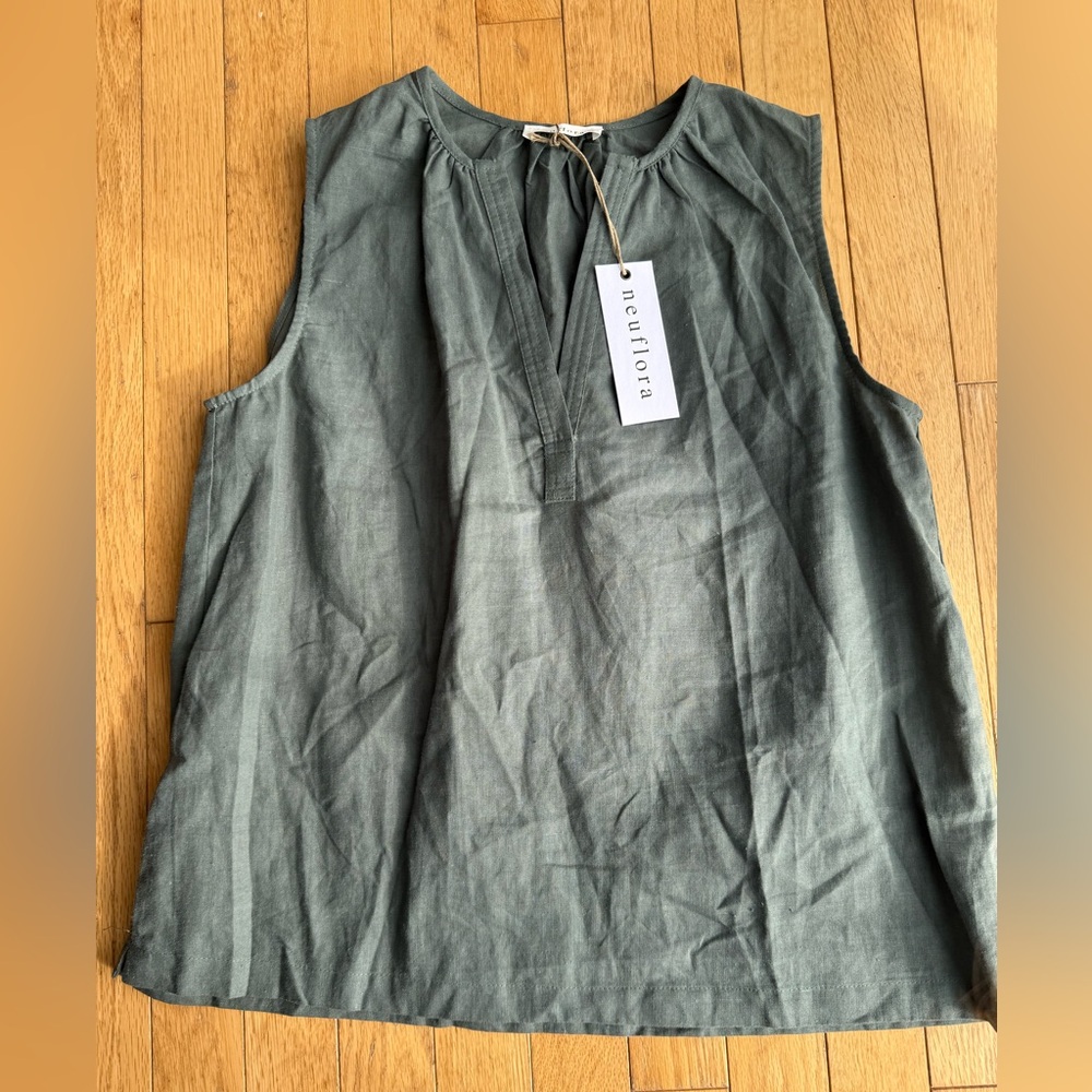 NWT Neuflora Athens Linen Blouse Small